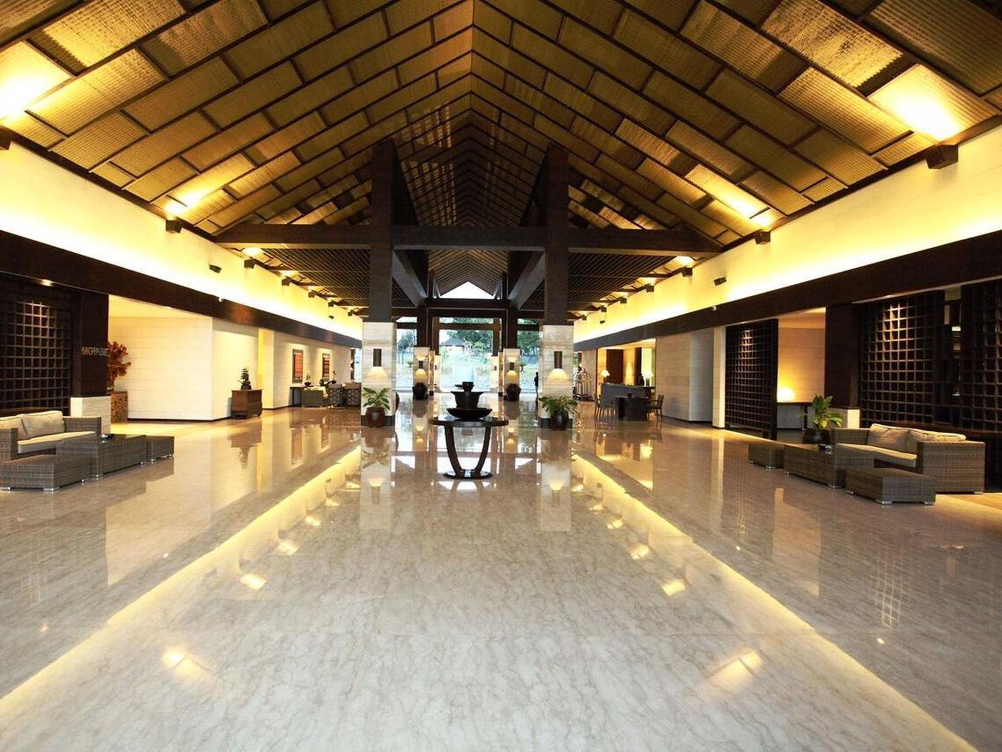 Grand Luley Manado Hotell Eksteriør bilde